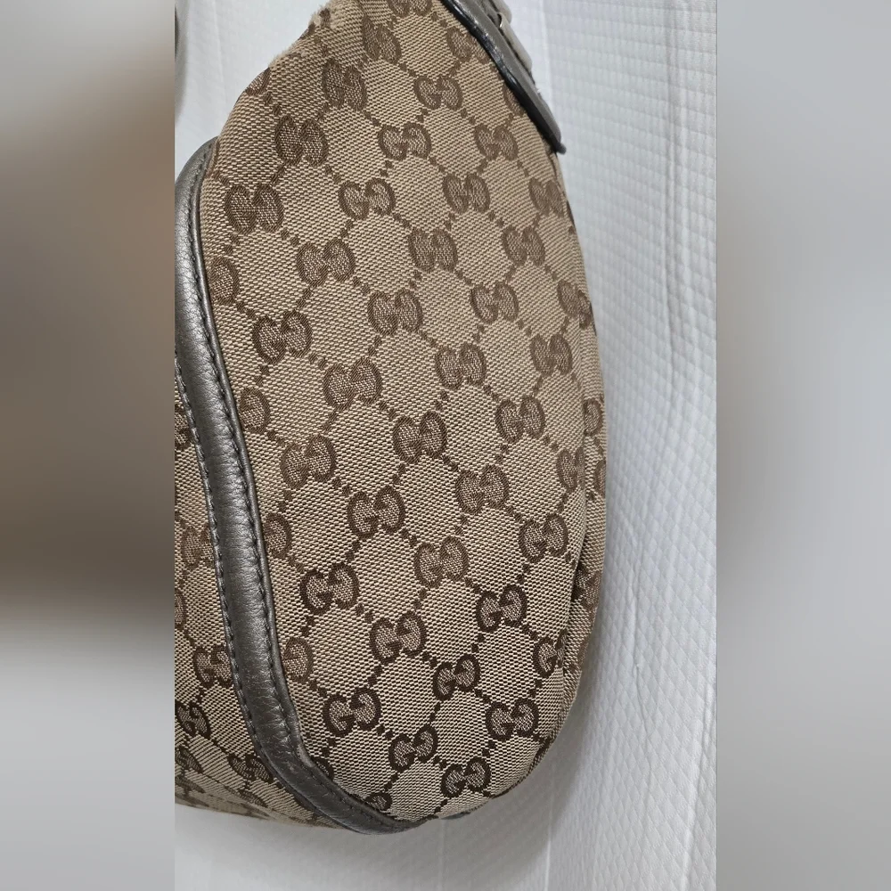 GUC Authentic Gucci GG Beige/ Gray Canvas Techno Horsebit Hobo Handbag - Picture 3 of 16